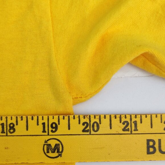 Orisue T-shirt men's size M yellow with graphic design short sleeve - Picture 8 of 9